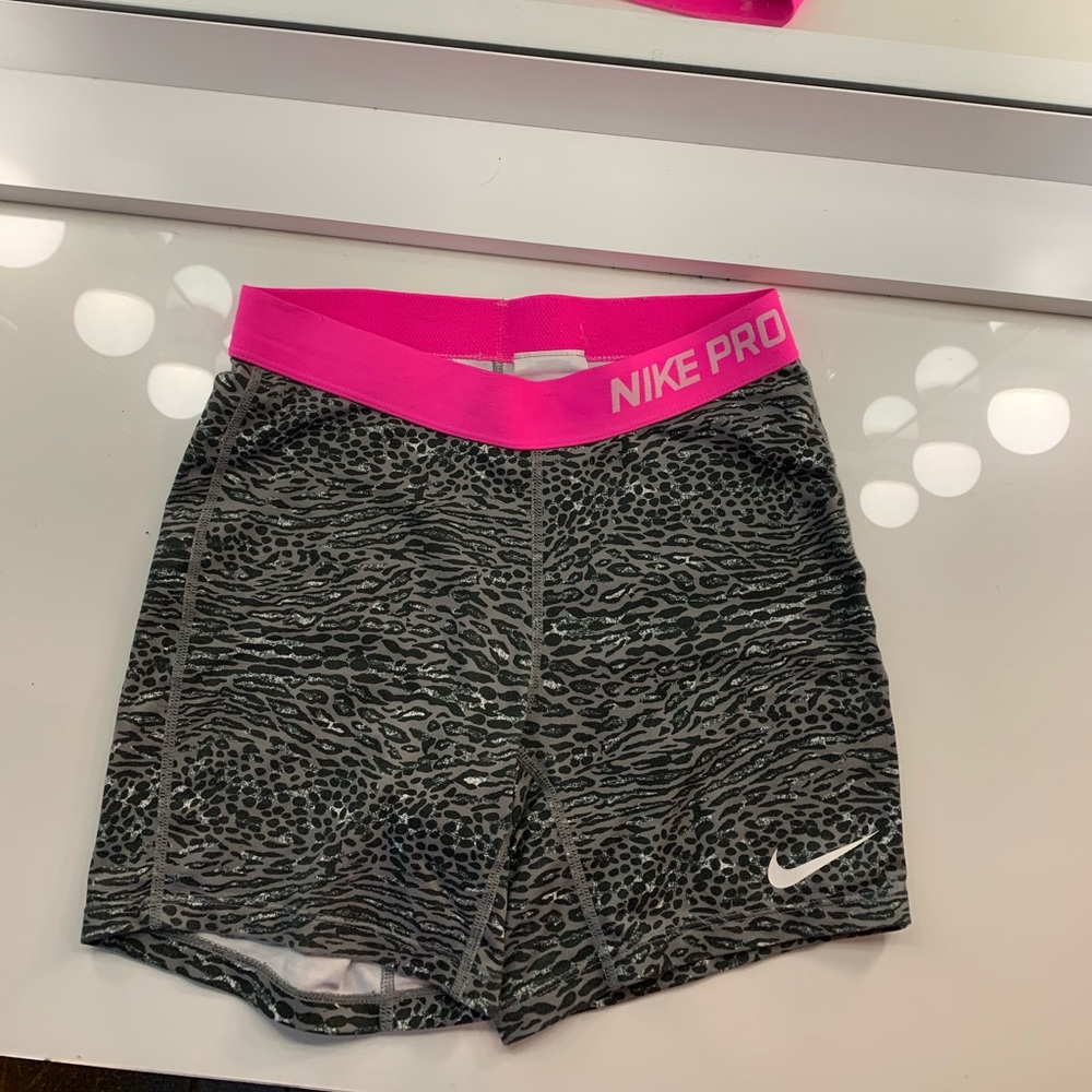 Nike pros
